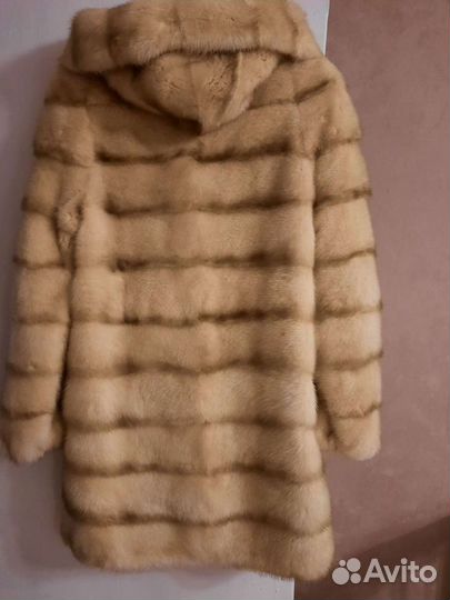 Шуба норковая с капюшоном 42 44