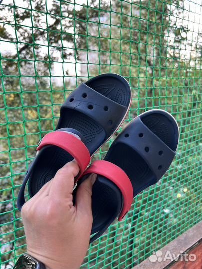 Crocs J2
