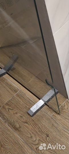 Стеклянная дверь в душ б/у
