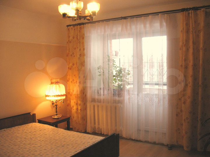 2-к. квартира, 81,9 м², 1/9 эт.