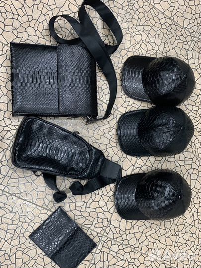 Изделия из кожи Питона