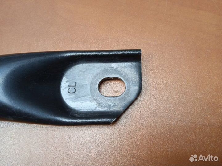 Распорка (растяжка) стоек левая Bmw 5 G30 B47D20A