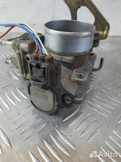 Дроссельная заслонка Toyota Avensis 1 1.8 7AFE