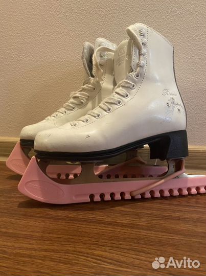 Коньки фигурные 32 р princess