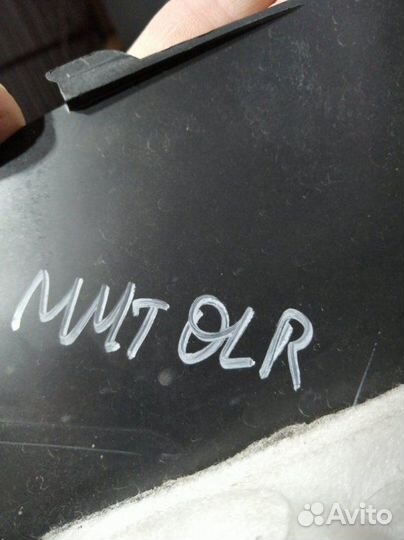 Центральная консоль Mitsubishi Outlander 2