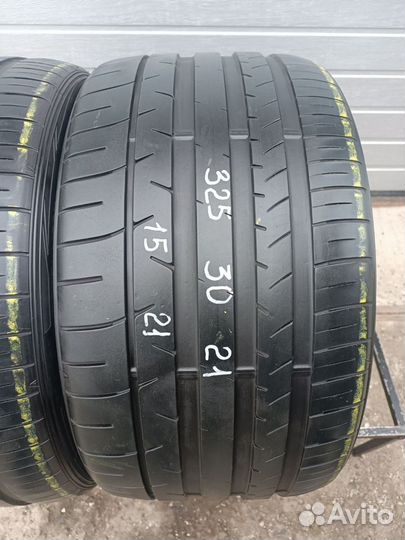 Dunlop SP Sport Maxx 050+ 325/30 R21