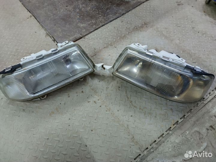 Фары моноблоки Ауди 80Б4