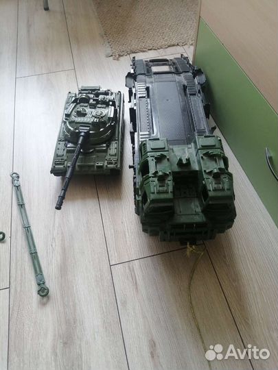 Тягач военный игрушка с танком