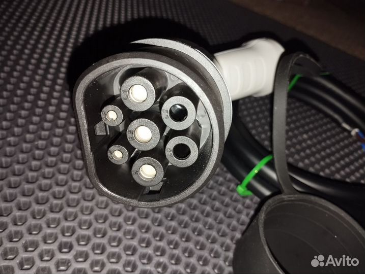 Зарядный кабель Type 2