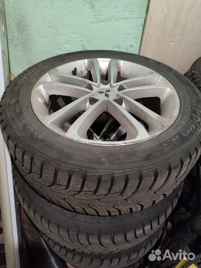 Колеса зимние 205 55 r16, 5*114,3