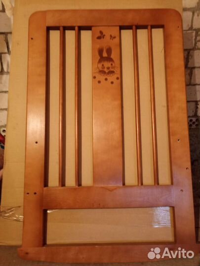 Продам детскую кроватку новую с новым матрасом