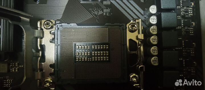 Материнская плата