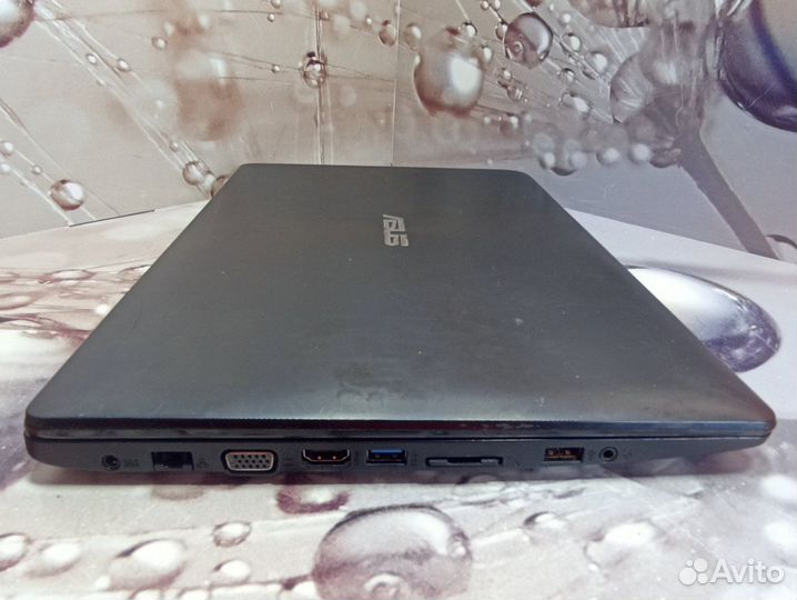 Ноутбук Asus P553M\Нет петли