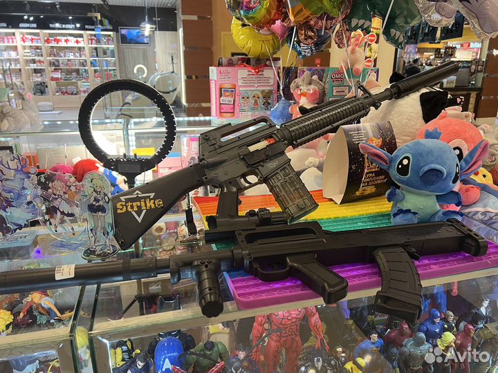 Пистолеты и автоматы с пульками и гильзами