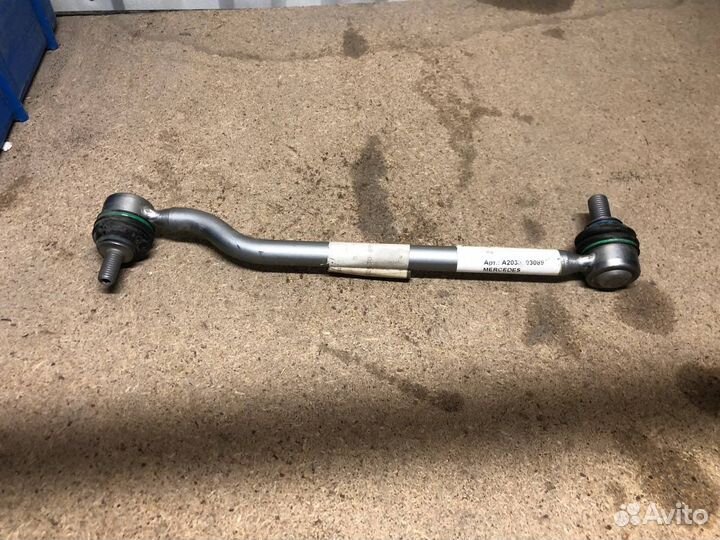 Стойка переднего стабилизатора Mercedes