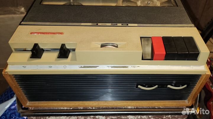 Катушечный магнитофон Дайна (Эльфа-29)