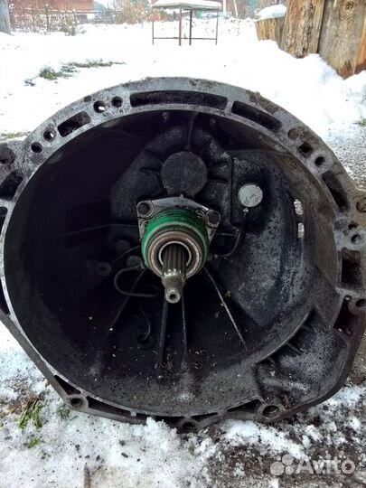 Продам коробку передач на опель R25 R28