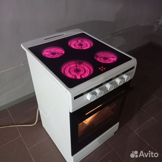 Плита электрическая стеклокерамика. Доставка