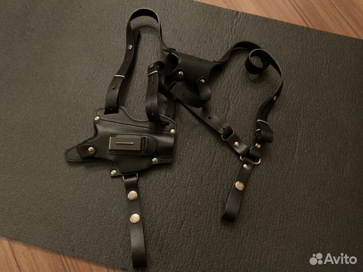 Кобура оперативная или на пояс под пм или травмат