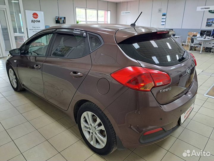 Kia Ceed 1.6 AT, 2015, 232 000 км