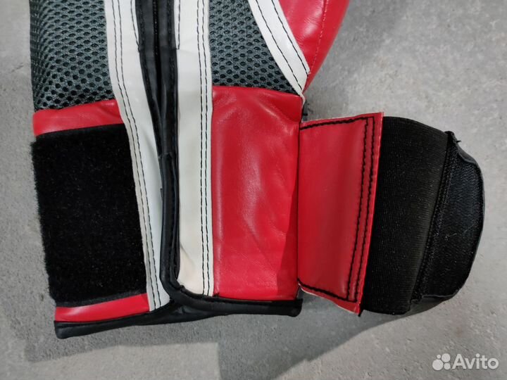 Перчатки тренировочные Everlast 14 oz