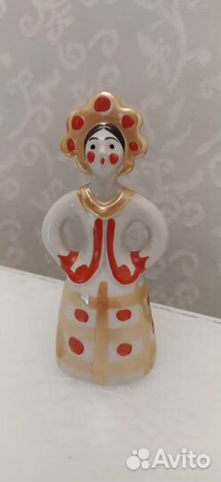 Стеклянная фигурка