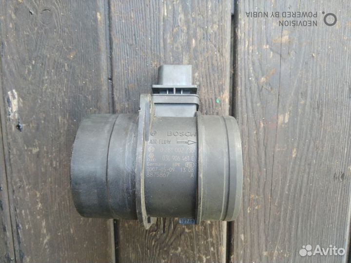 Расходомер воздуха Фольксваген Т5 2.5 BPC