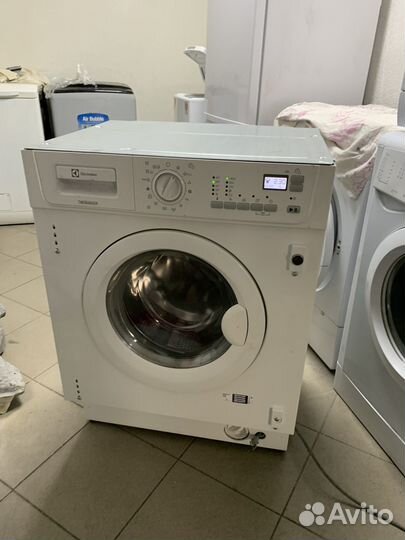 Стирально-сушильная машина Electrolux 7 кг