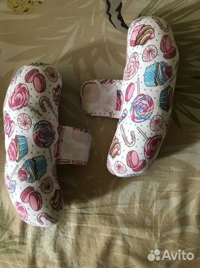 Подушка-позиционер валик для новорожденного