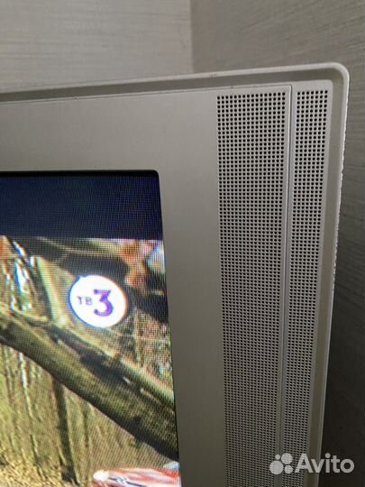 Телевизор samsung