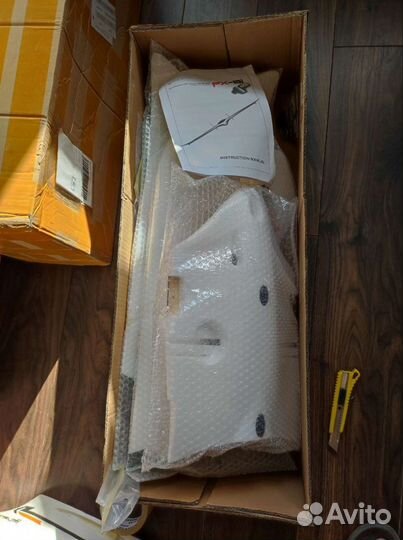 Zeta FX-61 Phantom FPV Flying Wing KIT