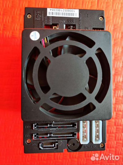 Дисковая корзина SNT-2131SS SAS/sata 3 HDD