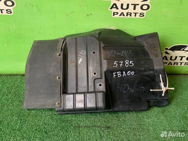 Подкрылок mitsubishi fuso FBA00 4P10 2013 Перед. П