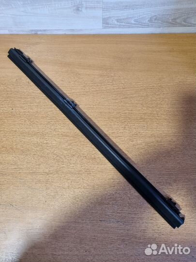 Молдинг стекла задний левый Toyota 68174-60060