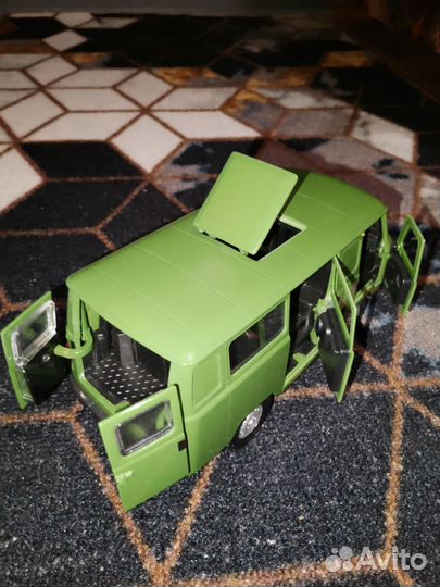 Модель автомобиля