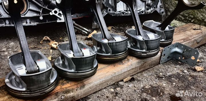 Двигатель в разбор M272 3.5