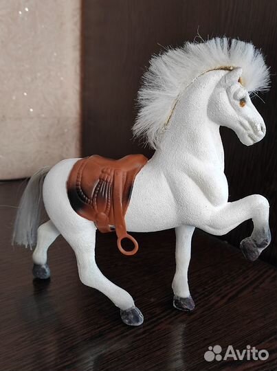 Бархатные лошадки