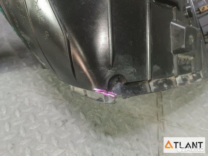 Подкрылок передний правый nissan skyline