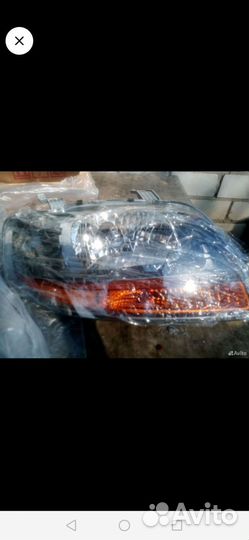Фара правая