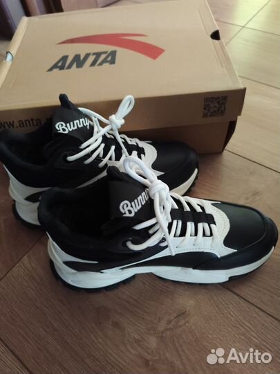 Кроссовки Anta 35 разм. Новые утеплённые