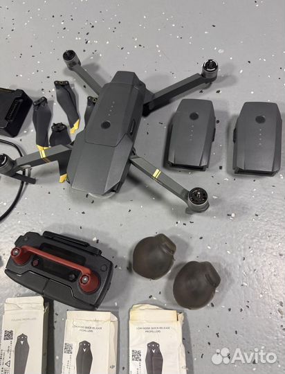 Квадрокоптер DJI mavic PRO