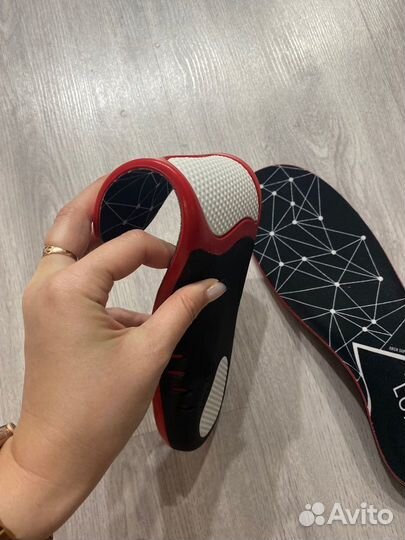Ортопедические стельки новые