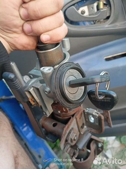 Замок зажигания Mitsubishi Space Star