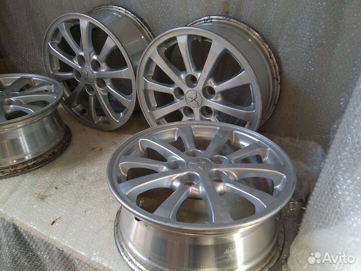Диски r16 5*114,3 67,1 Mitsubishi ASX