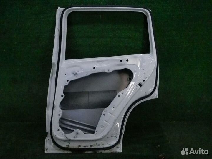 Дверь задняя правая VW Tiguan 1 (2007-2018)