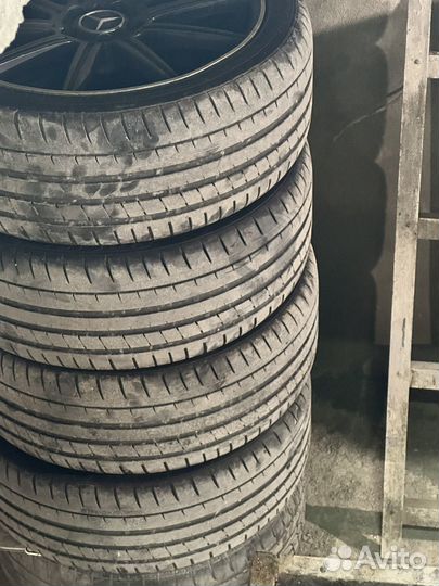 Infinity Tyres EcoMax 240/40 R19 30F