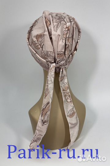 Женская летняя шапка из льна 