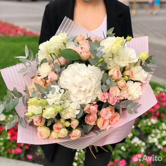 Сборный букет из разных цветов