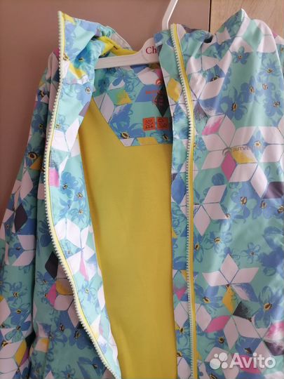 Ветровка для девочки