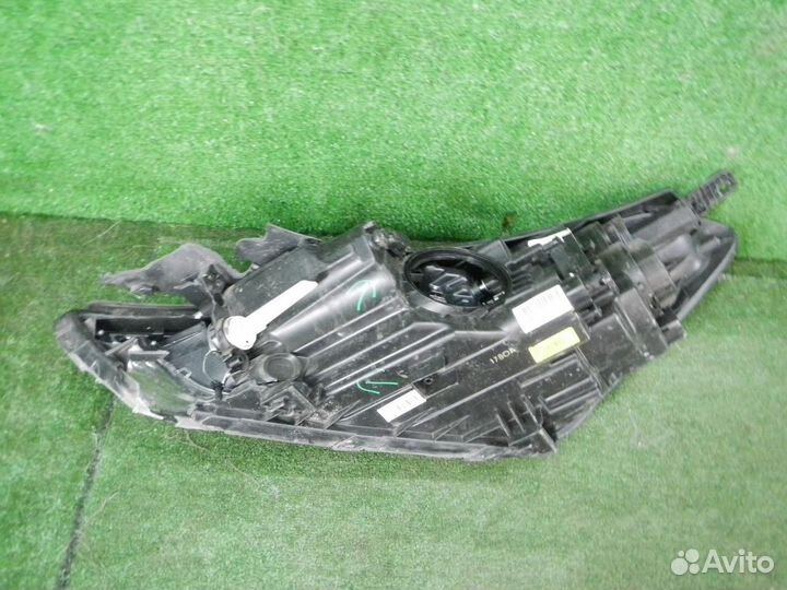 Фара правая Hyundai Tucson